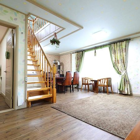 Yeowoogneul Pension Chuncheon Ngoại thất bức ảnh