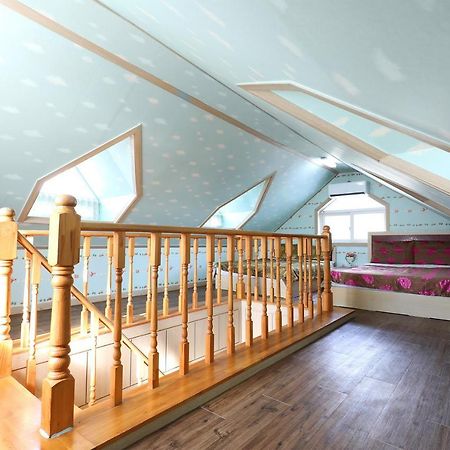 Yeowoogneul Pension Chuncheon Ngoại thất bức ảnh