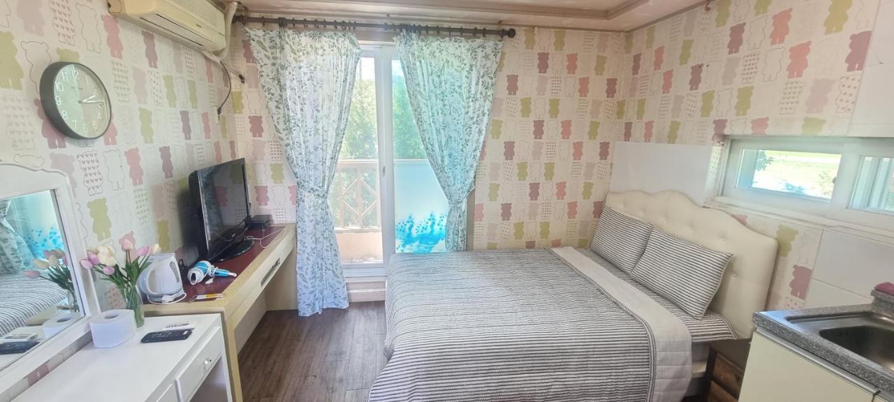 Yeowoogneul Pension Chuncheon Ngoại thất bức ảnh