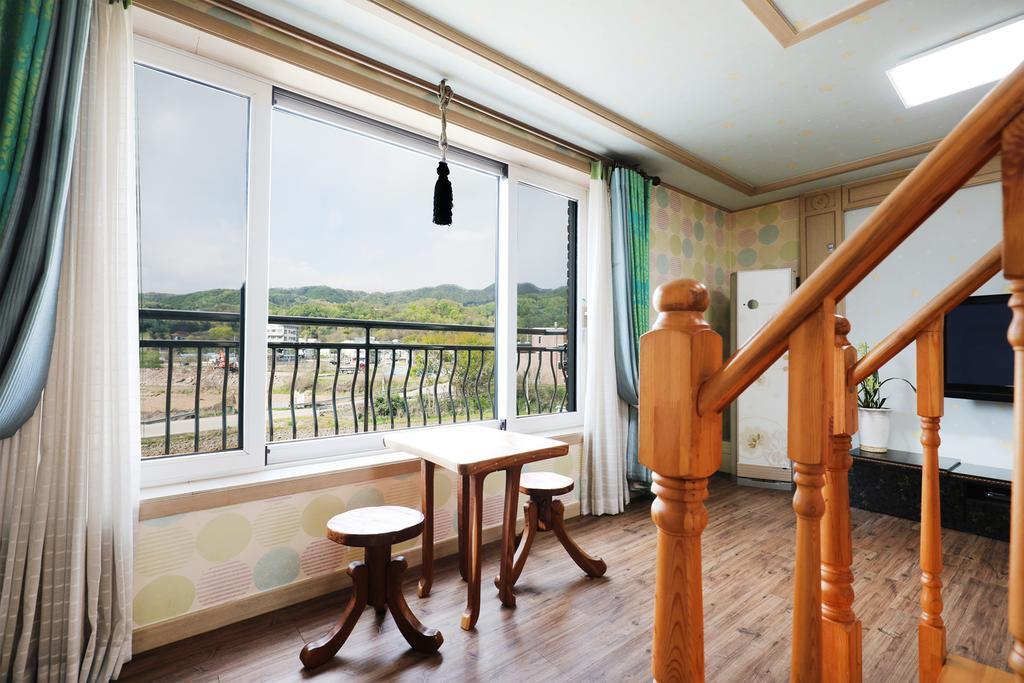 Yeowoogneul Pension Chuncheon Ngoại thất bức ảnh