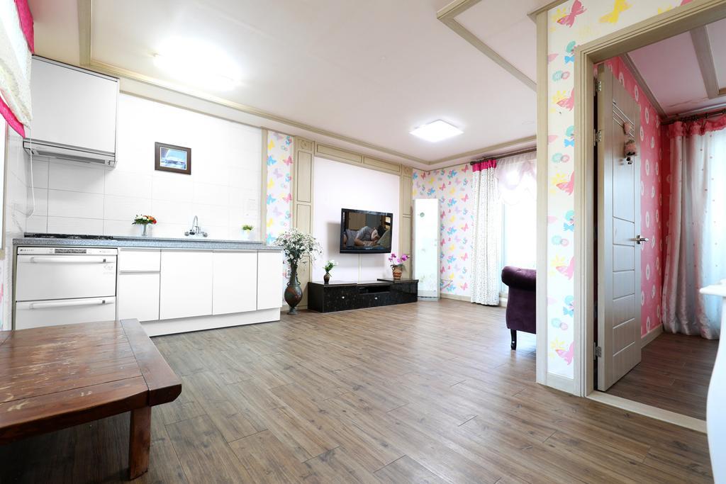 Yeowoogneul Pension Chuncheon Ngoại thất bức ảnh