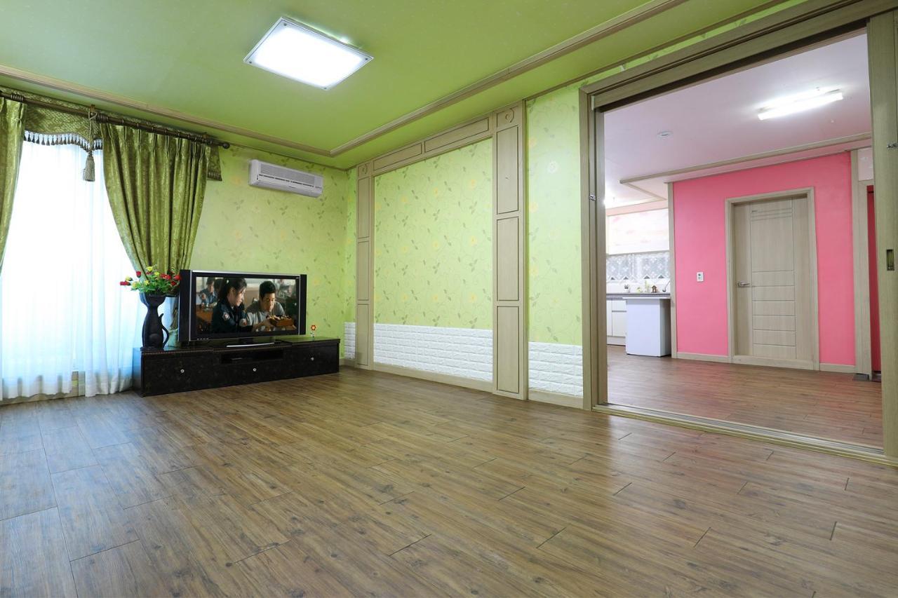 Yeowoogneul Pension Chuncheon Ngoại thất bức ảnh