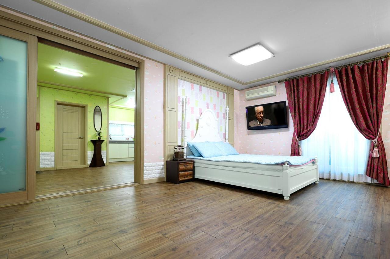 Yeowoogneul Pension Chuncheon Ngoại thất bức ảnh