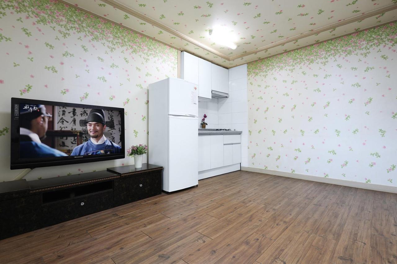 Yeowoogneul Pension Chuncheon Ngoại thất bức ảnh